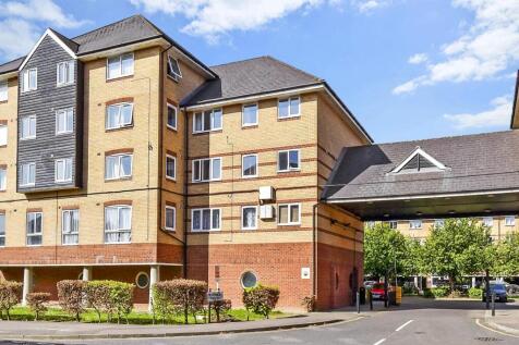 Pevensey Court, Maidstone ME16 2 bed flat for sale