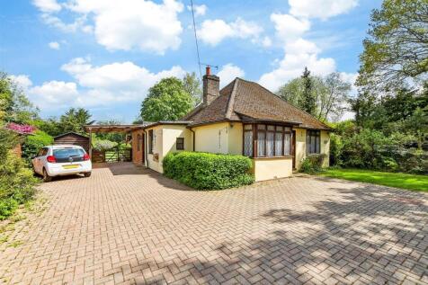 2 bedroom bungalow for sale