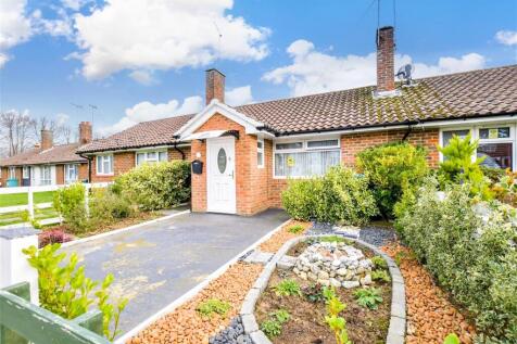 2 bedroom terraced bungalow for sale
