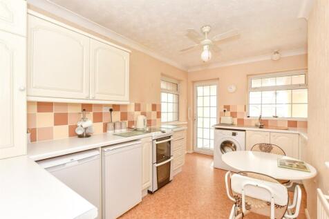 3 bedroom semi-detached bungalow for sale