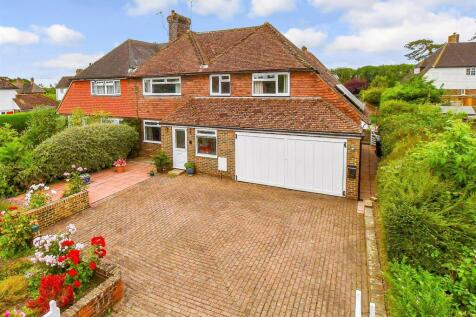 Gatefield Cottages, Rolvenden TN17 4 bed semi