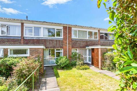 Harrison Close, Reigate RH2 3 bed terraced house for sale