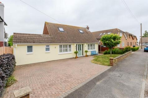 Fairview Road, Gravesend DA13 3 bed chalet for sale