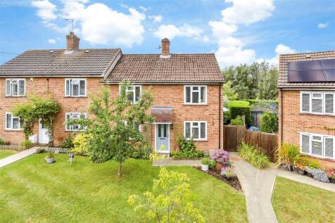 2 bedroom semi-detached house for sale