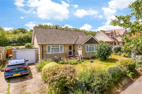 Bekesbourne Hill, Canterbury CT4 3 bed detached bungalow for sale
