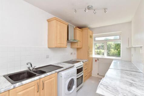 Kingsmere, Brighton BN1 2 bed flat for sale
