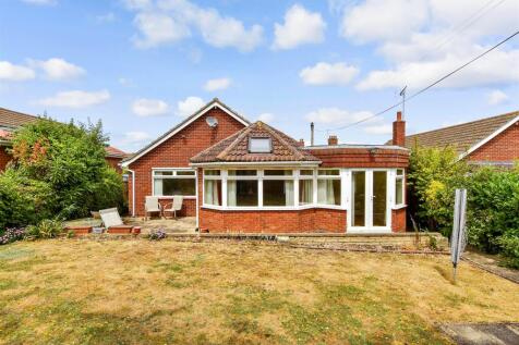 3 bedroom detached bungalow for sale