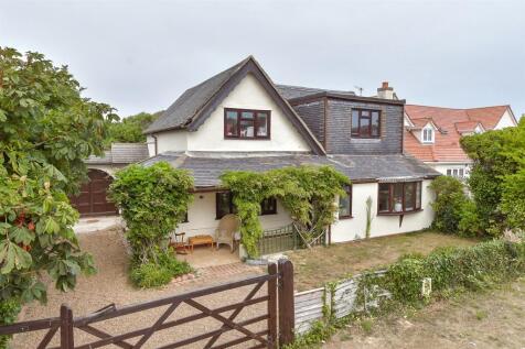 Seal Road, Selsey PO20 4 bed detached house for sale