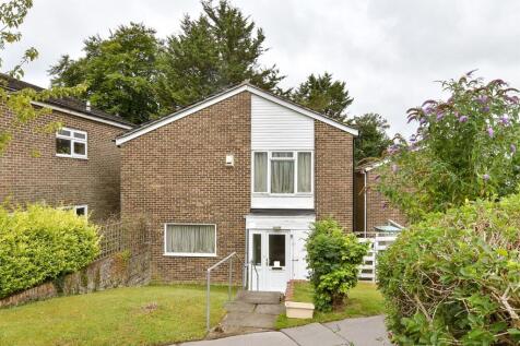 Cordrey Gardens, Coulsdon CR5 3 bed detached house for sale