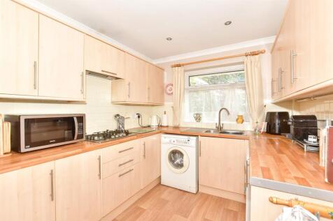 2 bedroom semi-detached bungalow for sale
