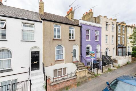 Wellington Street, Gravesend DA12 2 bed townhouse for sale