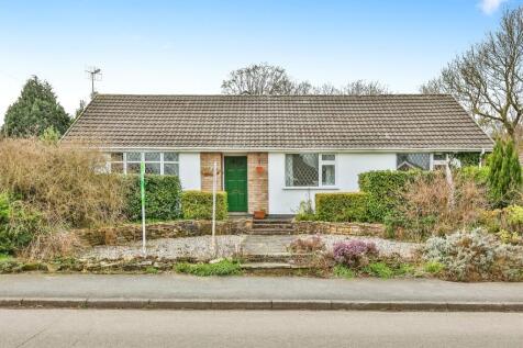 4 bedroom detached bungalow for sale