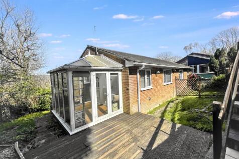 West Looe PL13 2 bed bungalow for sale
