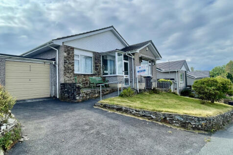 Barbican Hill, East Looe PL13 2 bed detached bungalow for sale