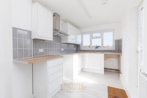 Hillside, The Square, Forest Row RH18 3 bed terraced house for sale