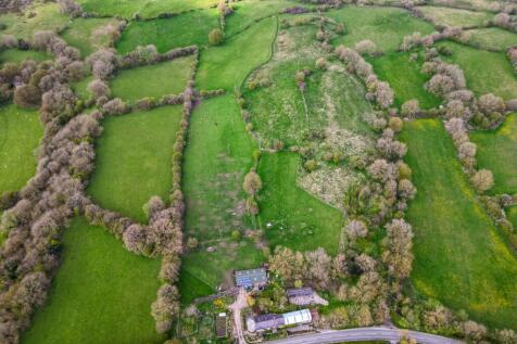 3 bedroom farm house for sale