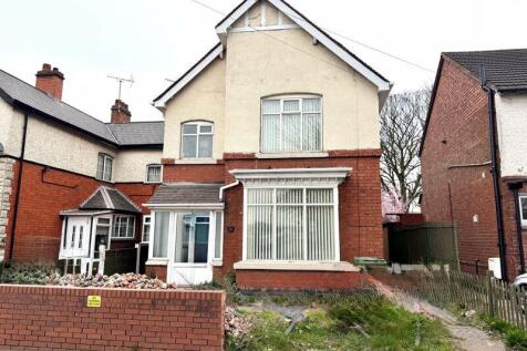 Park Lane, Wolverhampton 3 bed detached house for sale