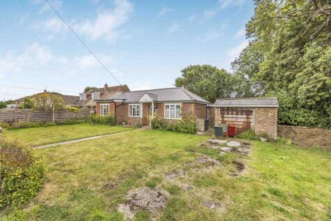 Hayling Island, Hampshire, PO11 1 bed bungalow for sale