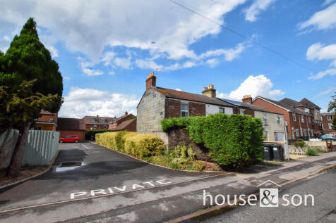 Windham Road, Bournemouth, Dorset, BH1 2 bed end of terrace house for sale