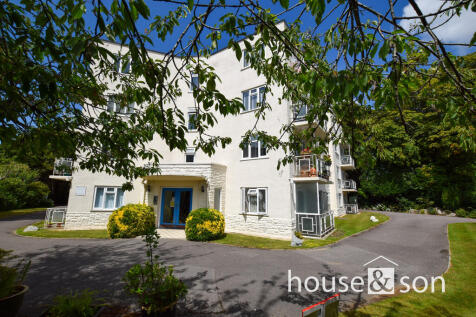 Chessington Court, Durley Chine Road... 1 bed apartment for sale