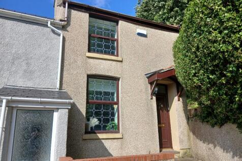 Bryn Heulog Terrace, Bangor LL57 2 bed end of terrace house for sale