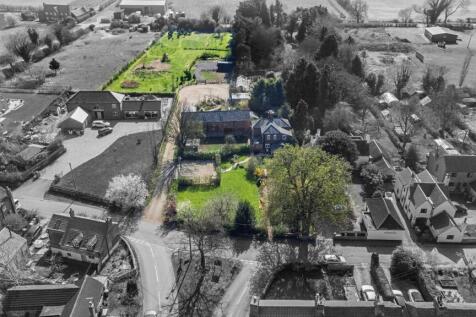 7 bedroom farm house for sale