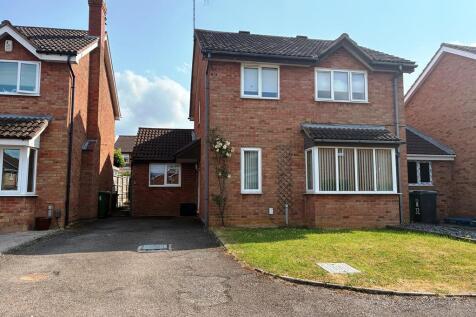 Hazel Avenue, Evesham 4 bed detached house for sale
