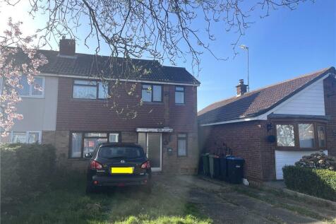 Highfield Close, Milton Keynes MK3 3 bed semi
