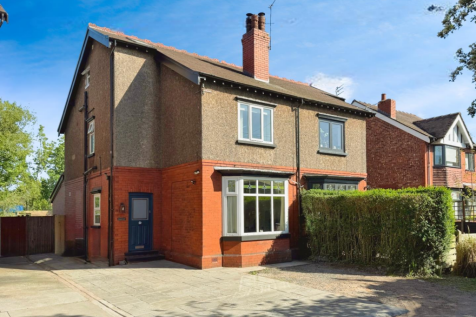 4 bedroom semi-detached house for sale