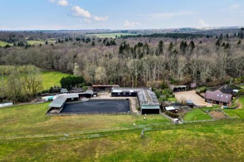 Piltdown, Uckfield 5 bed equestrian property for sale