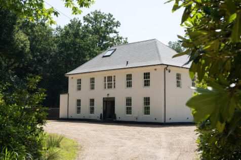 Copthorne Common, Copthorne 5 bed detached house for sale