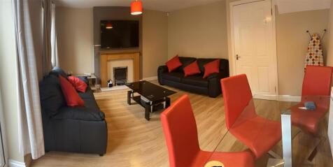 4 bedroom town house for sale