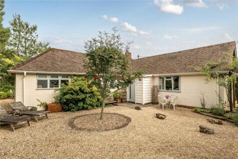 Broomers Hill Lane, Pulborough 3 bed detached house for sale