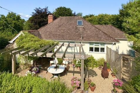 Broomers Hill Lane, Pulborough 3 bed detached house for sale