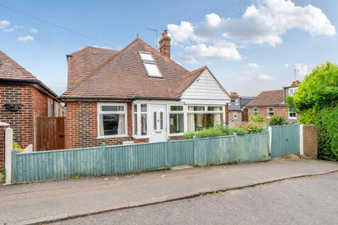 4 bedroom bungalow for sale