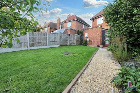 Ridgway Road, Brogborough, Bedford, MK43 3 bed semi