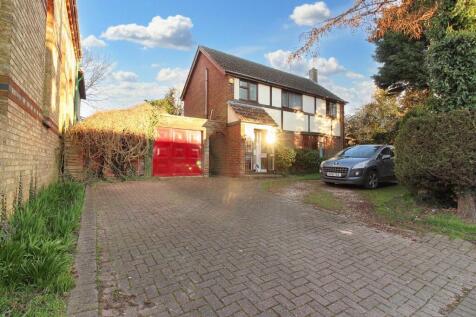 Silver End Road, Haynes, MK45 4 bed detached house for sale