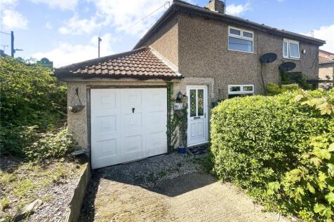 Heathfield Gardens, Ryton NE40 2 bed semi
