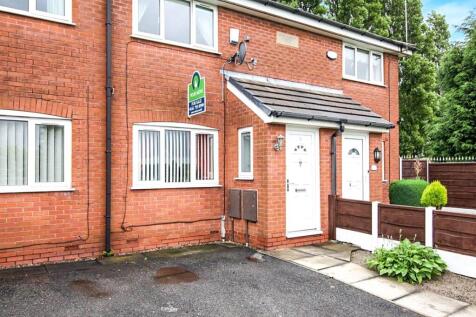 Blue Ribbon Walk, Manchester M27 2 bed terraced house for sale