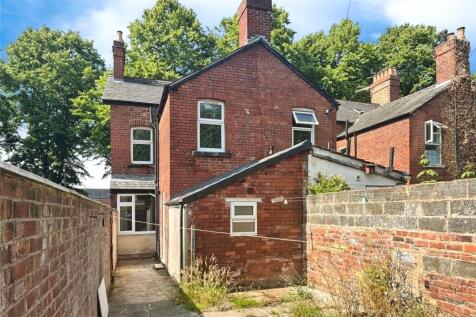 Vaughan Avenue, South Yorkshire DN1 4 bed end of terrace house for sale