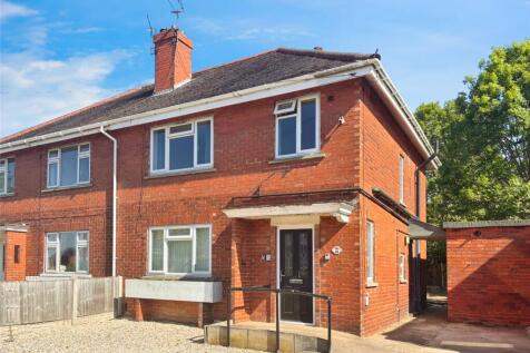 Gloucester Road, Doncaster DN2 5 bed semi