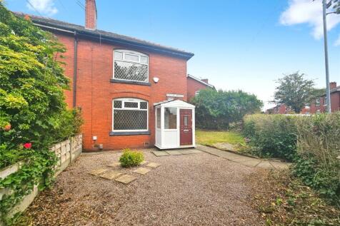 Poplar Avenue, Greater Manchester BL9 2 bed semi