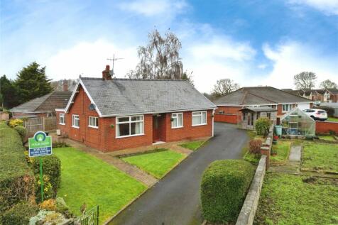 High Street, Oswestry SY10 3 bed bungalow for sale