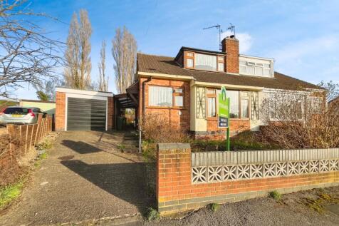 Fairestone Avenue, Leicester LE3 3 bed semi