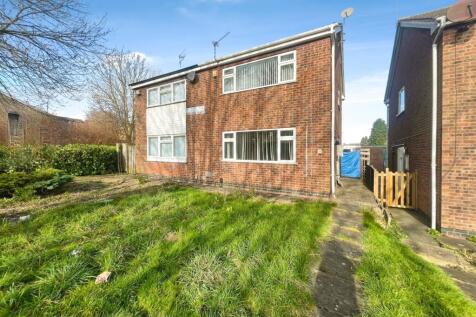 2 bedroom semi-detached house for sale