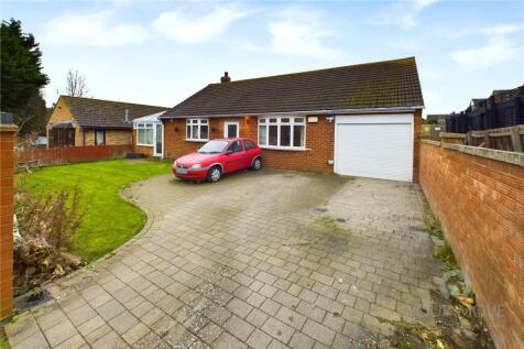 Higham Road, Kettering NN15 4 bed bungalow for sale