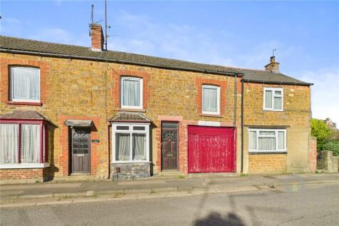 Glendon Road, Kettering NN14 3 bed terraced house for sale