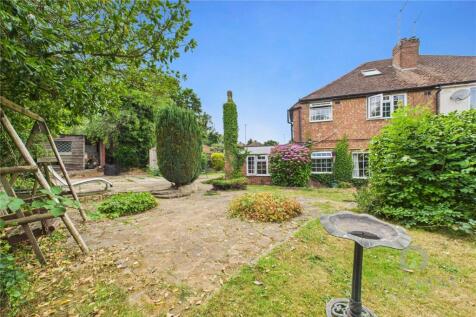 Towcester Road, Northampton NN4 4 bed semi