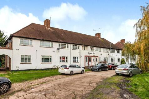 Hook Rise North, Surbiton KT6 2 bed flat for sale