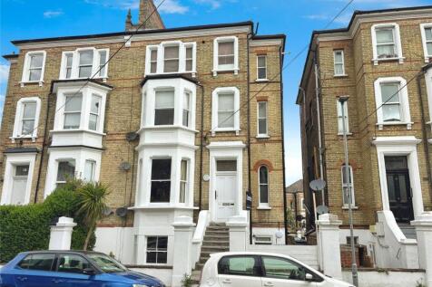 St. Philip's Road, Surbiton KT6 1 bed flat for sale